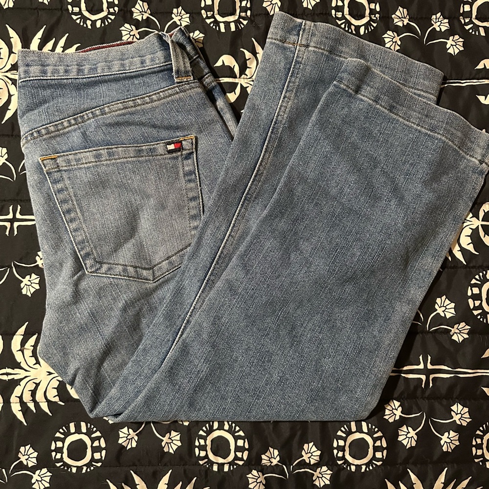 Tommy Hilfiger Blue Cropped Denim Jeans NWOT